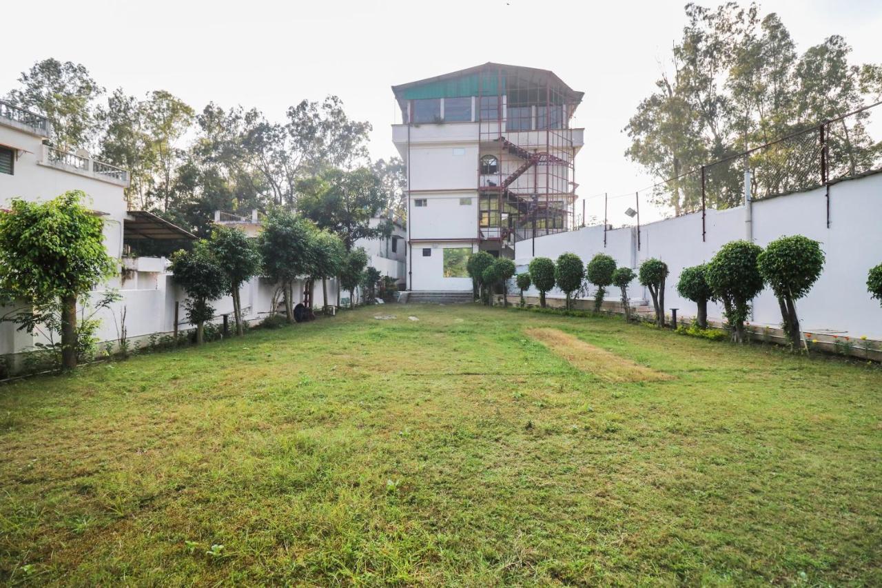 Capital O 5938 Hotel Jungle View Retreat Dehradun Exterior photo