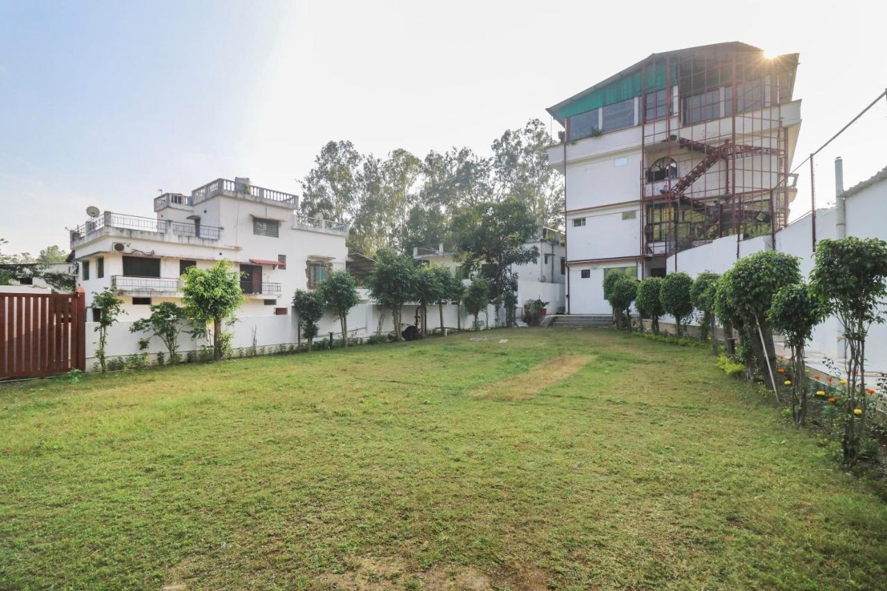 Capital O 5938 Hotel Jungle View Retreat Dehradun Exterior photo